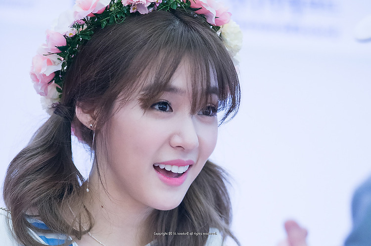 [PIC][06-06-2016]Tiffany tham dự buổi Fansign cho "I Just Wanna Dance" tại Busan vào chiều nay - Page 3 ?fname=http%3A%2F%2Fcfile2.uf.tistory