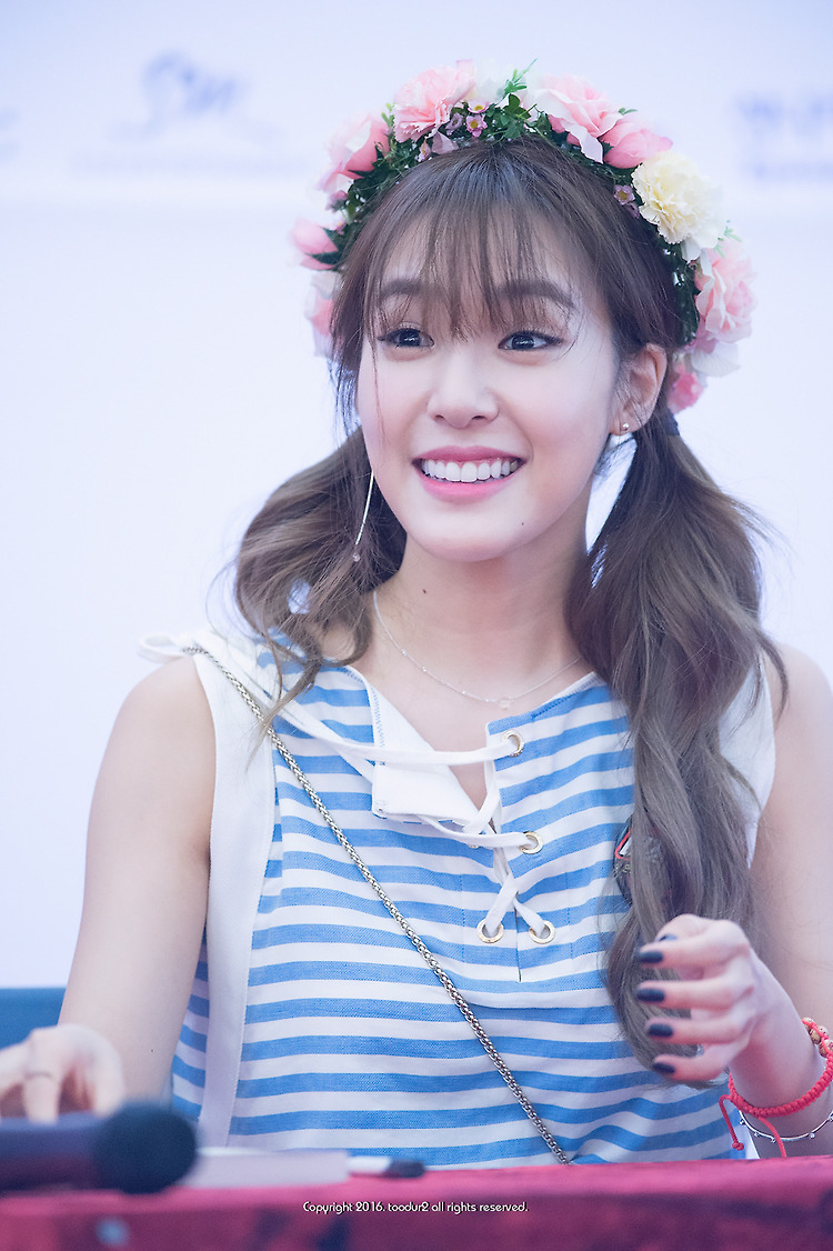 [PIC][06-06-2016]Tiffany tham dự buổi Fansign cho "I Just Wanna Dance" tại Busan vào chiều nay - Page 3 ?fname=http%3A%2F%2Fcfile6.uf.tistory