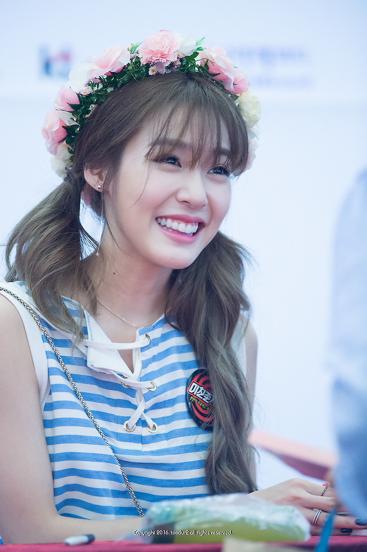 [PIC][06-06-2016]Tiffany tham dự buổi Fansign cho "I Just Wanna Dance" tại Busan vào chiều nay - Page 3 ?fname=http%3A%2F%2Fcfile9.uf.tistory