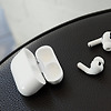 애플, "카메라 센서가 달린 AirPods"을 개발하고 있다?