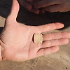 우표 크기의 "저주의 부적"이 고대 유적지에서 발견