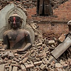 네팔 지진, 관광 명소의 사원과 탑에도 막대한 피해