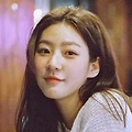 김새론, 갑작스러운 비보… 팬들과 동료들의 애도 물결