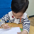 Writing은 언제 시작하는 게 좋을까? 유아 발달 단계에 맞춘 쓰기 시작 시점 가이드