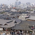 🚆 기차 타고 떠나는 전주 한옥마을 봄 여행 – 벚꽃과 한옥의 조화 🌸