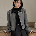 No Photoshoot Needed – TWEE’s Jacket Looks Stunning with AI Styling
