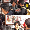 지난 7일 수원 지동못골시장에서 일부 유튜버들과 지지자들에 둘러싸인 주진우씨