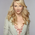 앤 헤이시(Anne Heche) 교통사고로 혼수상태