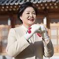 김정숙 프로필, 여사 옷값, 5천만원 특활비 의혹 (+영부인 리스크)