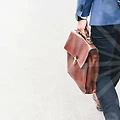 채무자감치: 개인회생의 덫에서 벗어나기 위한 필수 지식
