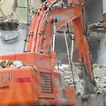 철거공사에서 중고방부목을 활용하는 방법