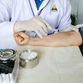 새가슴브라를 중심으로 본 성형외과 정보의 최신 경향
