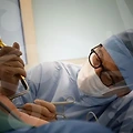 모델처럼 꿈꾸는 당신, 성형의 빛과 그림자