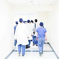 압구정성형외과에서 세덱식탁으로 공간을 바꾼 사례