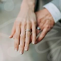 결혼식의 새로운 트렌드! 포토부스렌탈로 특별한 순간을 남기자
