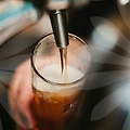 핫한 술집 프랜차이즈, 어떤 맥주 브랜드로 시작할까?