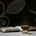 술집 인테리어와 점포 매매의 재미, 여기가 바로 핫플레이스! 🍻