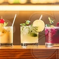 바의 흐름을 읽다: 소규모 술집의 트렌드와 운영 지침
