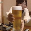카야노 아이 맥주 먹는 GIF