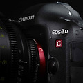 Motion Image Photography: 고화소의 영상에서 순간을 캡쳐한다. 캐논 1D C