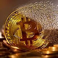 비트코인(bitcoin) 현금 카드처럼 결제 수단 가능할까