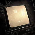 인텔 사태 반복되나? AMD 칩에서도 취약점 발견