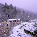 [겨울풍경영상] 함박눈이 펑펑, 눈 내리는 영상 - 가평스위스마을 - 눈내리는소리, ASMR, 자연풍경영상, 창문풍경영상,마음소풍