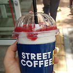 STREET COFFEE 코코넛 베리