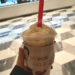 공차 신세계본점 딸기&요구르트 크러쉬