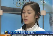김연아 선수의 빛나는 금빛 미소 관련 이미지