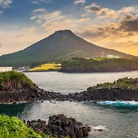 Discover Jeju Island: A Foreigner's Guide to Must-Visit Spots and Culinary Delights