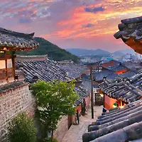 Exploring the Charms of Seoul: Must-Visit Destinations and Top Dining Picks