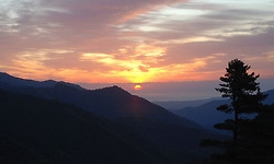 추색이 완연한 설악산의 가을 풍경