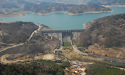 악견산에서 내려다 보는 합천댐 호수의 절경
