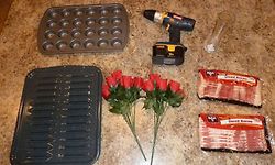 베이컨이나 삼겹살로 장미 꽃다발을 만드는 방법