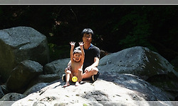 깊은 계곡에서 홀라당 벗고 즐긴 작은 머스매의 하루짜리 여름휴가