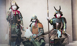 100년전 일본에서 설치고 다녔던 사무라이 모습들