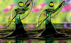 액체 조각가 Ronny Tertnes의 물방울 사진
