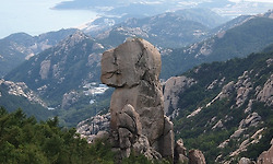 중국 청도 노산(嶗山)의 천태만상 바위 풍경