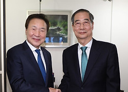 손학규의 정치적 선택: 김문수를 지지하는 이유는?