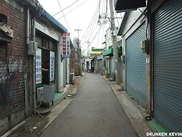 예술가들은 철공소에 남아있는가? 문래동 예술촌