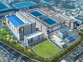 네이버 신재경, 직원 엎드려 뻗쳐·갑질 청산