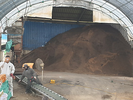 일등퇴비 (발효계분) 010-2998-0700