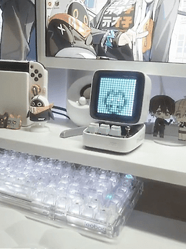 귀여운걸 샀다