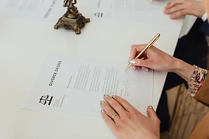 근로계약서 미작성시 회사와 근로자에게 생기는 결과 썸네일