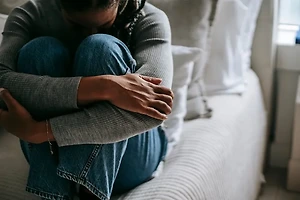 무릎통증 유발하는 다양한 원인과 증상별 대처 방법 알아보기 썸네일