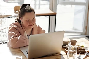 리플리 증후군이란? 주요 특징과 대처 방법 썸네일