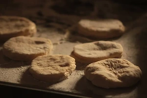 얼큰하고 시원한 홍합탕 만들기! 재료부터 끓이는 순서까지 자세히 썸네일