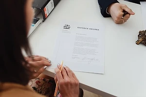 이혼소송 진행 전 반드시 알아야 할 핵심 준비 팁 총정리 썸네일
