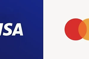 해외 여행 시 꼭 알아야 할 비자카드 vs 마스터카드 비교 썸네일
